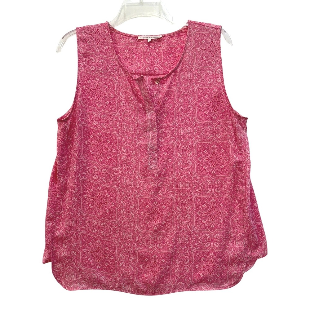 Violet + Claire Pink Paisley Sleeveless Blouse Women Large Button Front‎